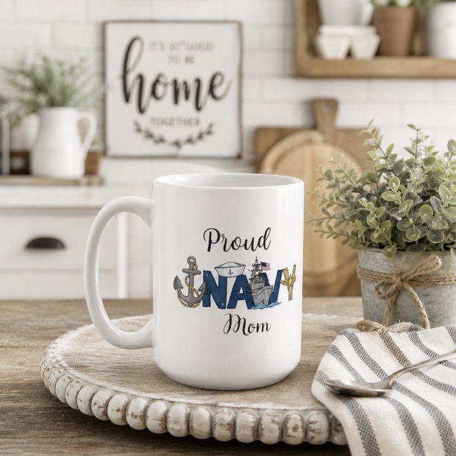 Mug Fière maman de la marine pour la fête des mères (Créateur téléchargé)