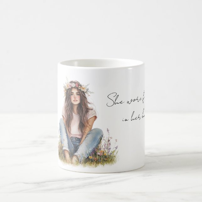 Mug Fille aux Cheveux Bruns Fleurs dans ses Cheveux (Centre)