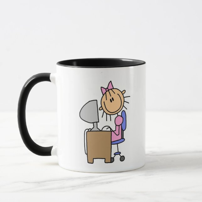Mug Fille sur ordinateur (Gauche)