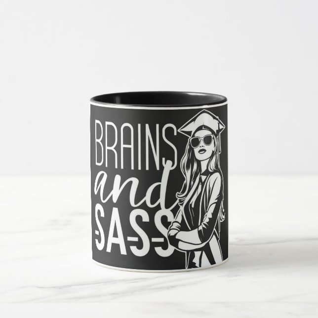 Mug Filles de diplôme de Cerveaux et Sass (Centre)