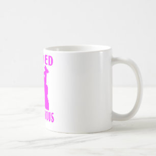 MUG FILLES ET ARMES À FEU