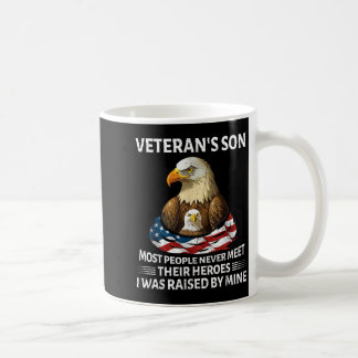 Mug Fils de vétérans patriotiques élevé par le drapeau
