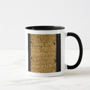 Mug Fine couche d'or avec l'inscription phénicienne,