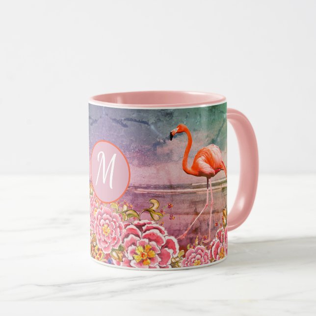 Mug Flamant rose tropical sur la plage, Fleurs roses,  (Devant droit)