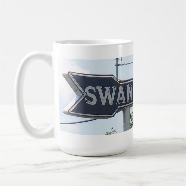 Mug Flèche de Swanton et tour d'eau (Gauche)