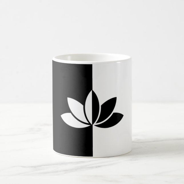 Mug Fleur de lotus noir et blanc (Centre)