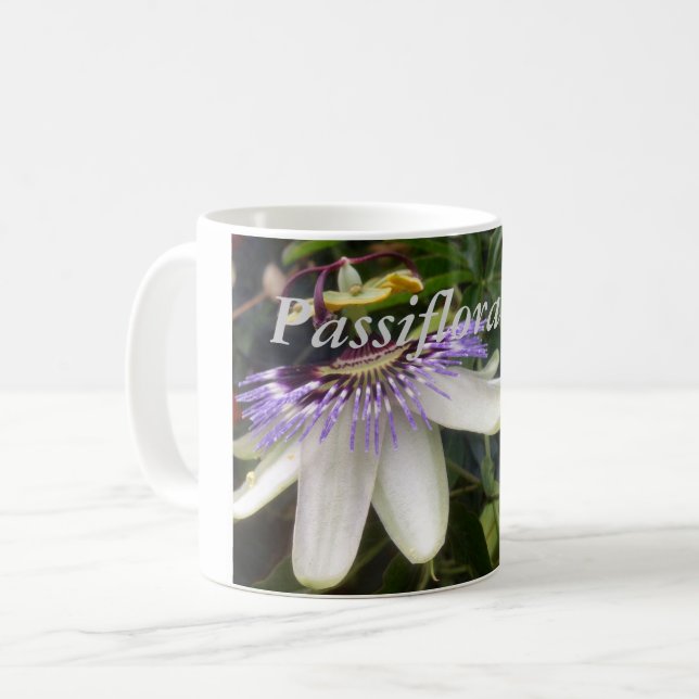 Mug Fleur de passion blanche et mauve (Devant gauche)