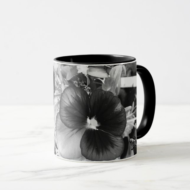 Mug Fleur de Pensée Monochrome Artistique de la Nature (Devant droit)