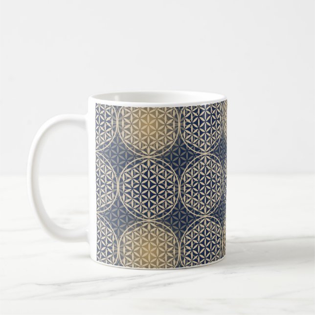 Mug Fleur de vie - motif de timbre - sable bleu (Gauche)