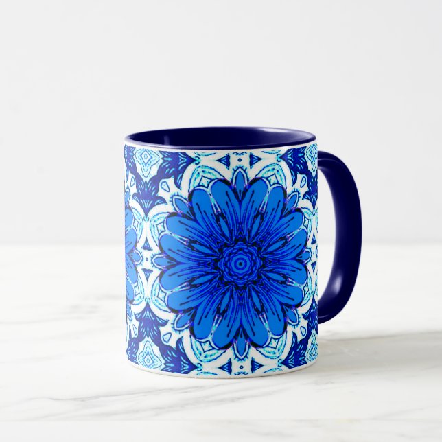 Mug Fleur géométrique Motif en Bleu Cobalt et Marine (Devant droit)