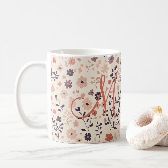 Mug Fleur sauvage rose beige corail Boho Monogramme (Avec donut)