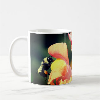 Mug Fleur Snapdragon Et Abeille