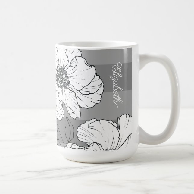 Mug Fleurs blanches élégantes personnalisées sur gris  (Droite)