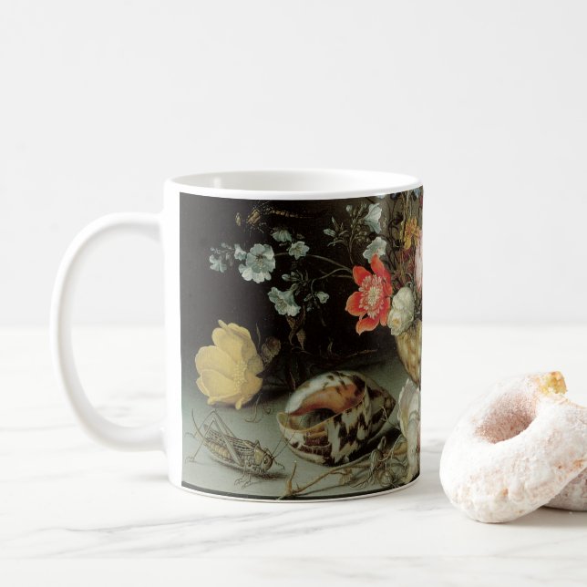Mug Fleurs, coquillages et insectes Balthasar van der  (Avec donut)
