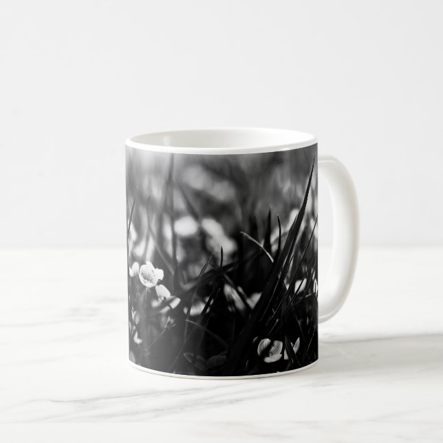 Mug Fleurs dans le champ au printemps (Devant droit)