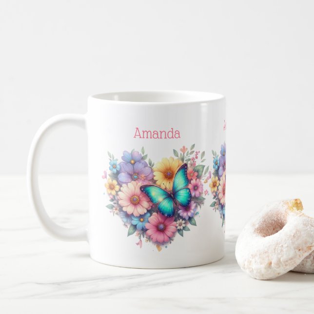 Mug Fleurs de marguerite avec un beau papillon (Avec donut)