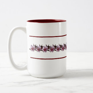 Mug - Fleurs de prune entre les lignes de marron