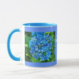 Mug fleurs d'hortensia bleues et ses feuilles vertes