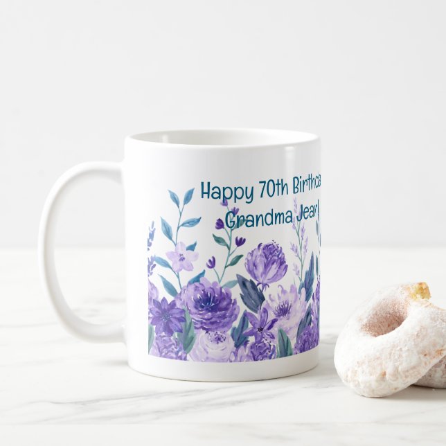Mug Fleurs élégantes pour les 70 ans de grand-mère (Avec donut)