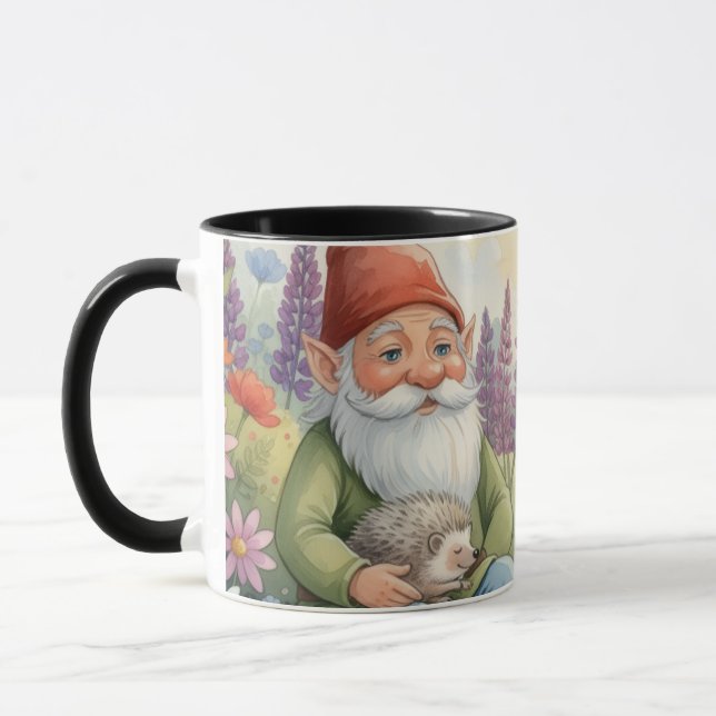 Mug floral avec un gnome et un hérisson mignons  (Gauche)