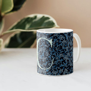 Mug Floral Elegant Classy Monogramme C bleu avec phras