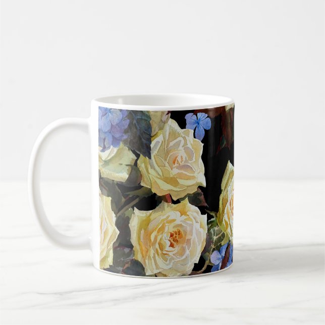 Mug Floral motif moderne, roses blanches, hydrangée bl (Gauche)
