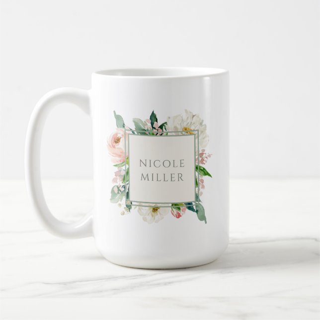 Mug Floral rose et blanc avec nom (Gauche)
