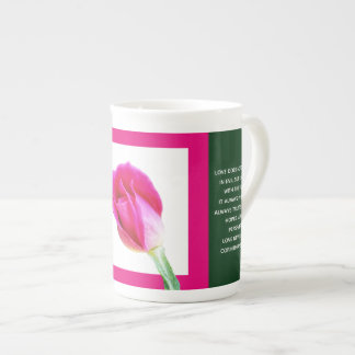 Mug floral, Rose rose Corinthien Verse sur l'amour