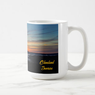 Mug Foggy Cleveland Sunrise au-dessus des Metro Parks