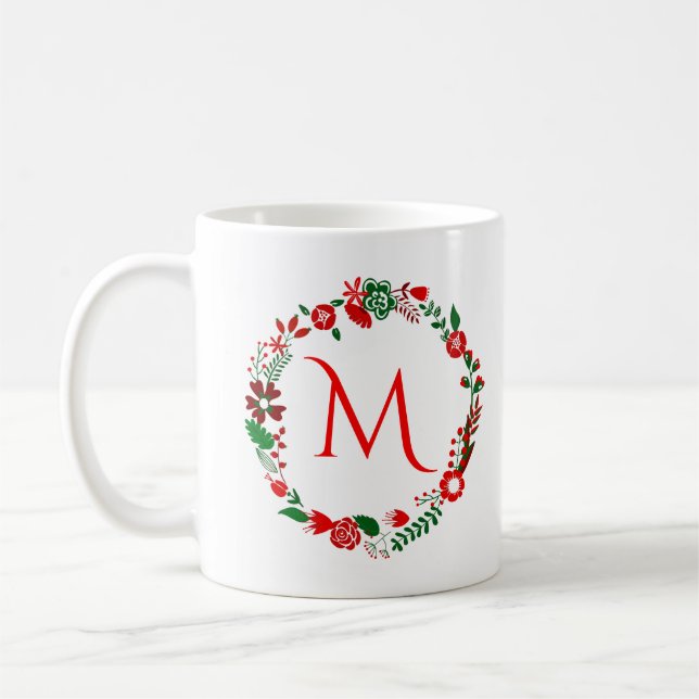 Mug Foliage de Noël & Fleurs Wreath Avec Monogramme (Gauche)
