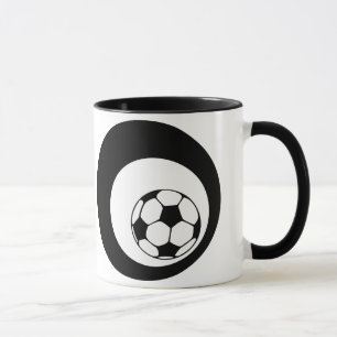 Mug football. cercles noirs.