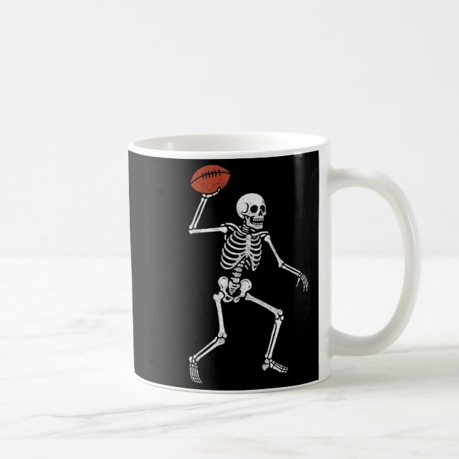 Mug Football Skeleton Playing Football Halloween Skull (Droite)