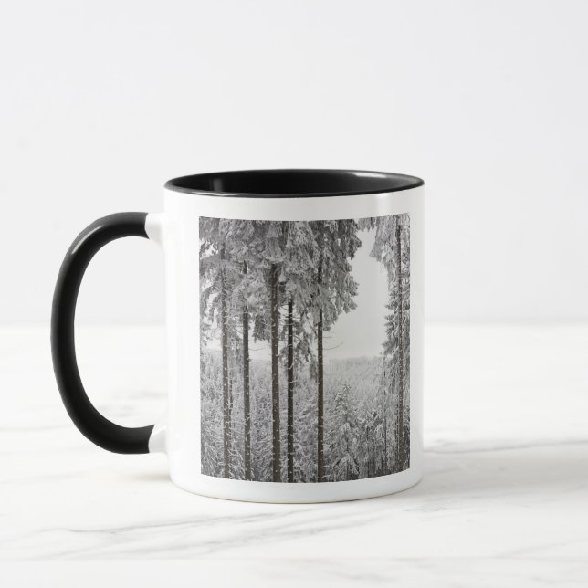 Mug Forêt à feuillage persistant en hiver (Gauche)