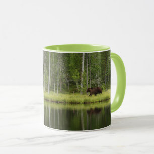 Mug Forêt Ours à la forêt de Taiga Nord de la Finlan