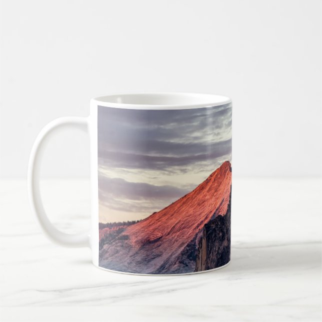 Mug FORMATION DE ROCHES Brown ET GRIS SOUS DES NUAGES  (Gauche)