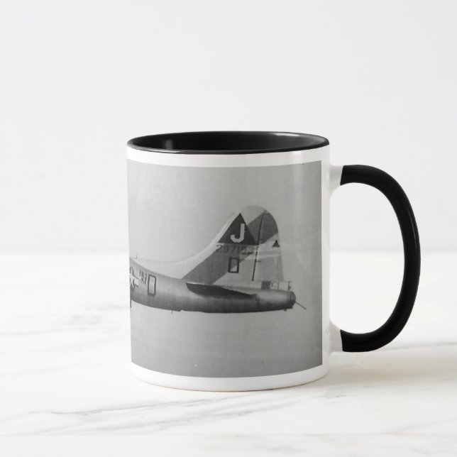 Mug Forteresse 2ÈME GUERRE MONDIALE Warbird du vol B17 (Droite)