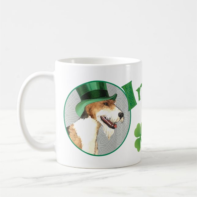 Mug Fox Terrier de fil du jour de St Patrick (Gauche)