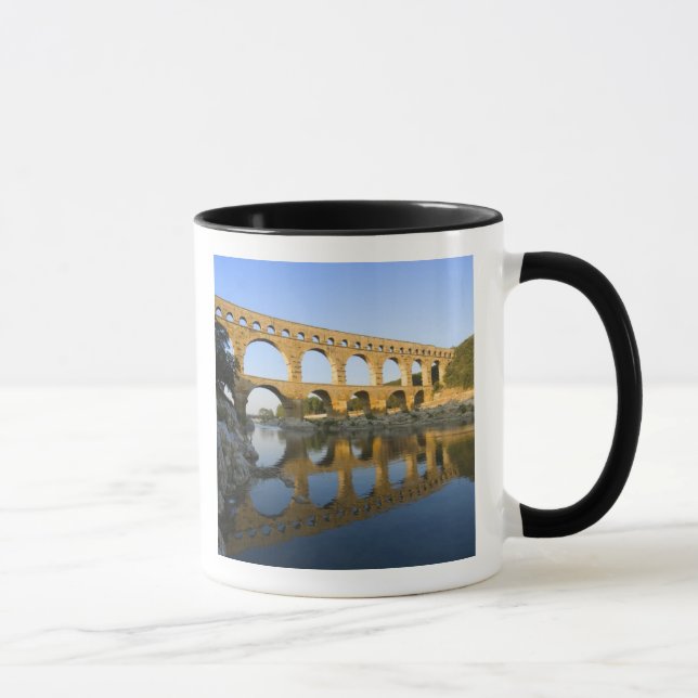 Mug France, Avignon. L'aqueduc romain Pont du Gard (Droite)