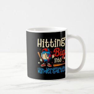 Mug Frapper le grand lanceur de baseball de la materne