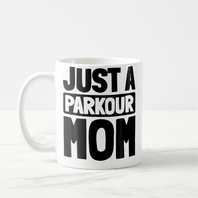 Mug Free Running - Coureur Traceur Juste une maman de  (Gauche)