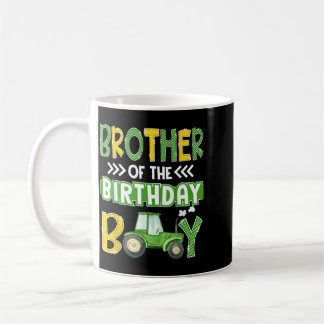 Mug Frère du garçon qui fête son anniversaire Tracteur