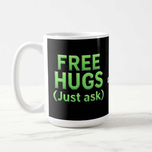 Mug Funky Free Hugs Posez-Vous Simplement À La Famille (Gauche)