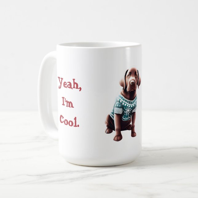 Mug Funny Chocolate Lab dans le Sweat de Noël (Devant gauche)