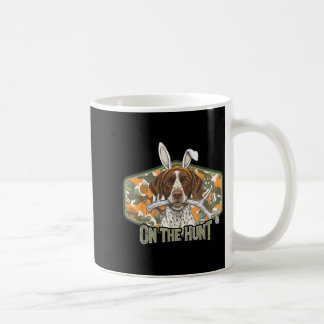 Mug Funny easter labrador retriever on the hunt bunny
