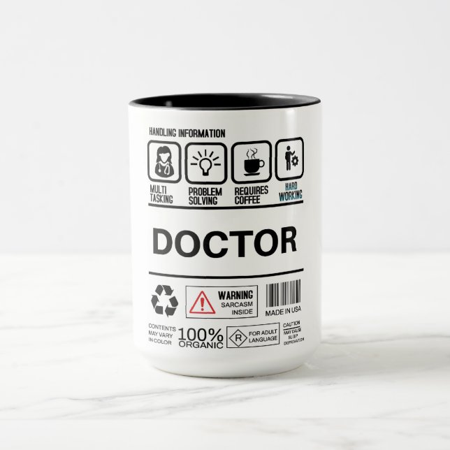 Mug Funny Femme Doctor Handling Information (Centre)