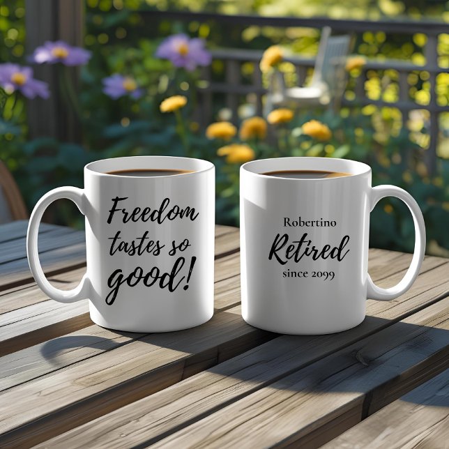 Mug Funny Freedom Tastes So Good Retirement Gift (Créateur téléchargé)