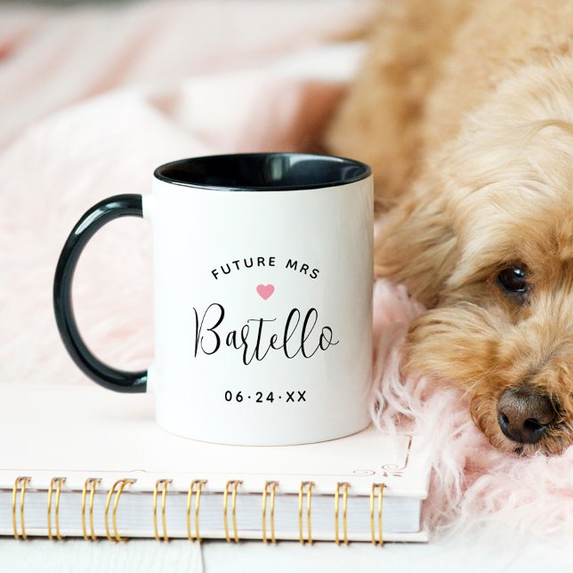 Mug Futur Mme Personnalisée Mariage de nom de script n (Créateur téléchargé)