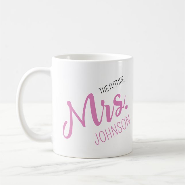 Mug Future Mme Nom personnalisé de fiançailles (Gauche)