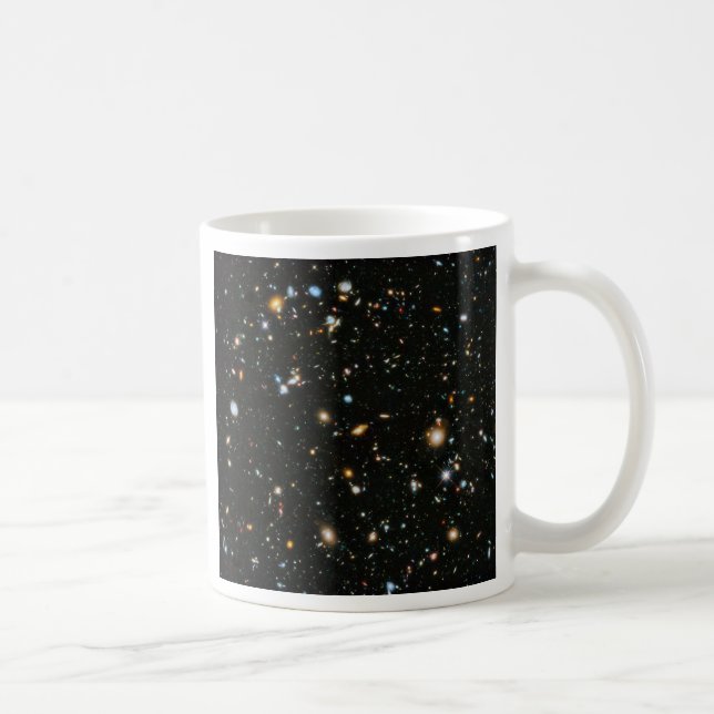 Mug Galaxies de champ ultra profond Hubble de la NASA (Droite)