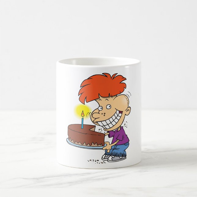 Mug Garçon de dessin animé drôle avec gâteau d'anniver (Créateur téléchargé)